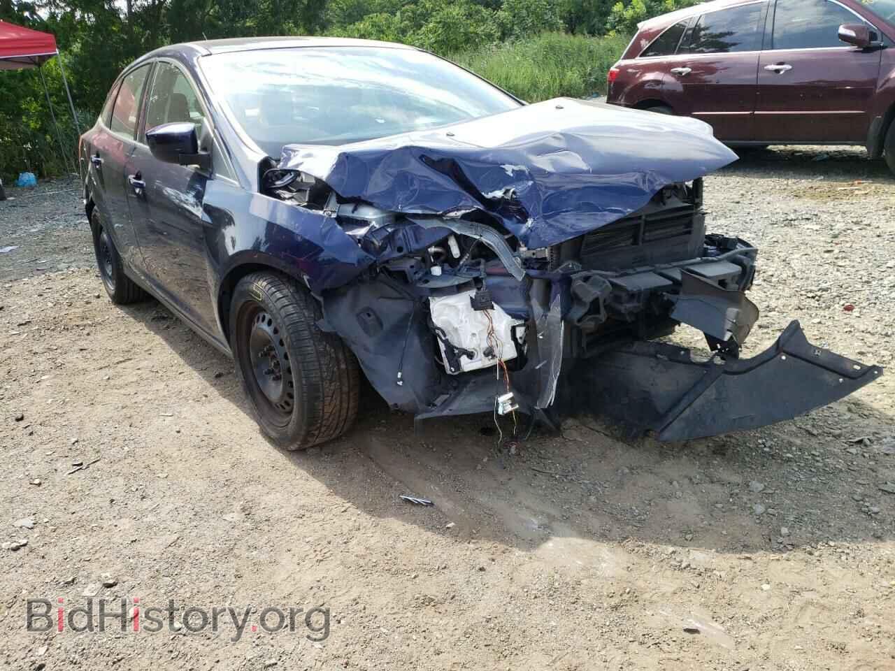Photo 1FAHP3F26CL151457 - FORD FOCUS 2012