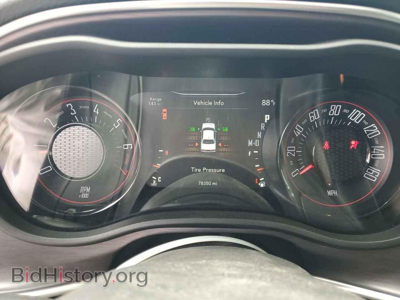 2018 DODGE CHALLENGER - VIN: 2C3CDZAG6JH332883 - Фото 9