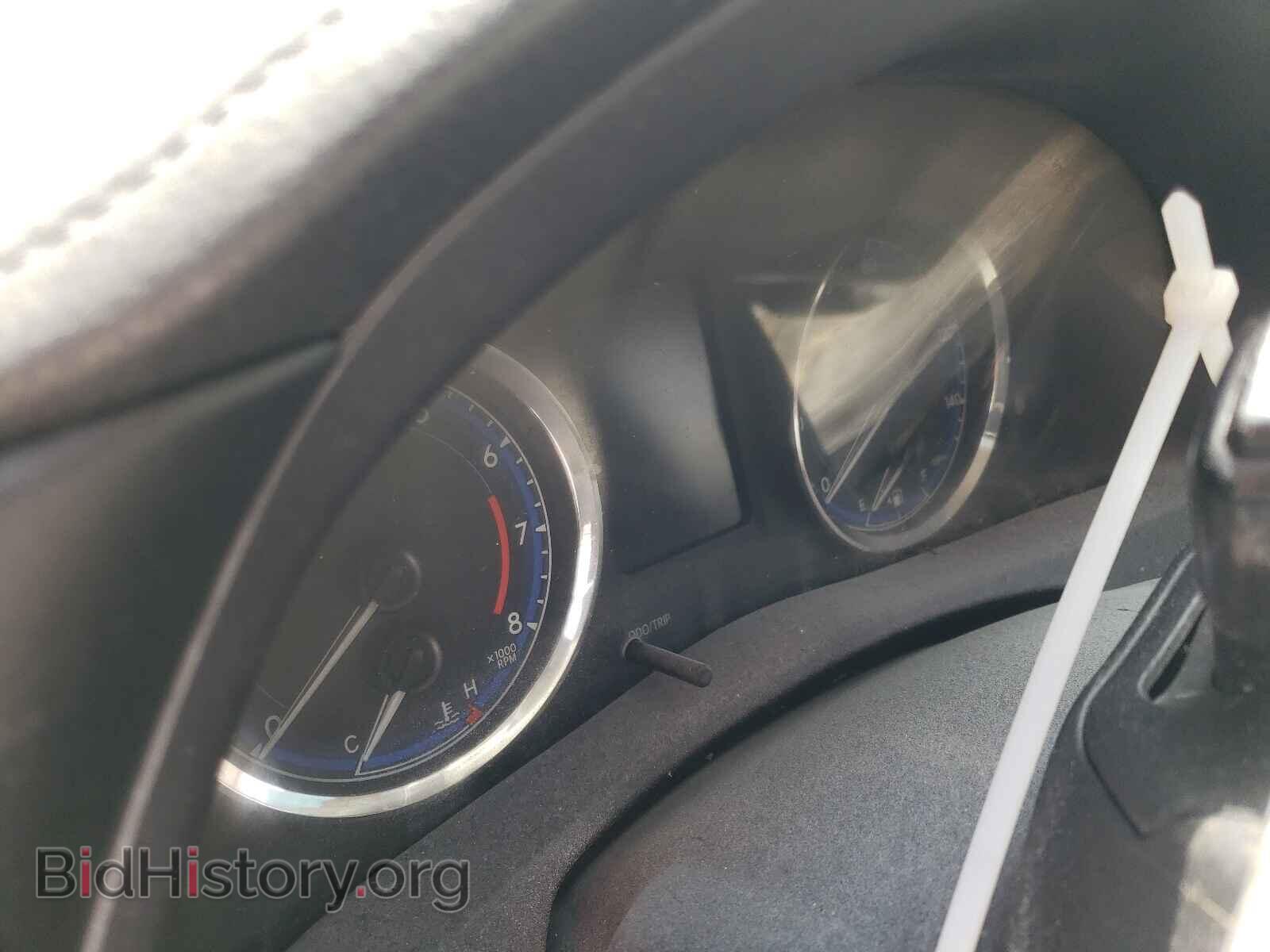 2018 TOYOTA COROLLA - VIN: 2T1BURHE4JC074837 - Фото 8