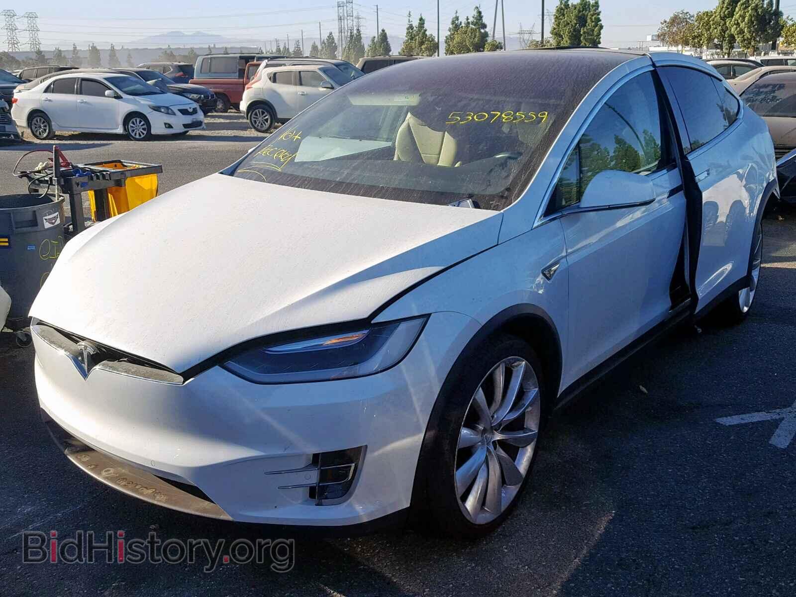 2016 TESLA MODEL X - VIN: 5YJXCAE29GF002878 - Фото 2