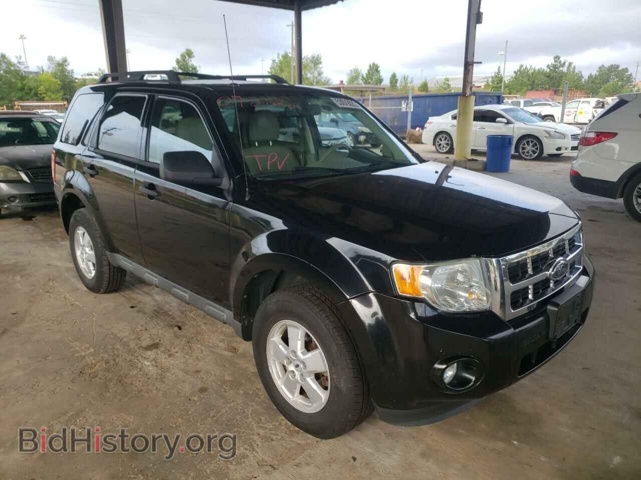Фотография 1FMCU0D77AKA30736 - FORD ESCAPE 2010