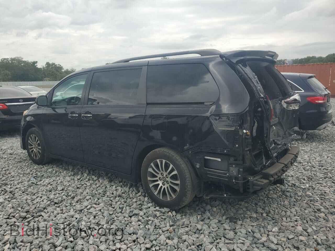 2020 TOYOTA All Models - VIN: 5TDYZ3DC5LS025122 - Фото 2