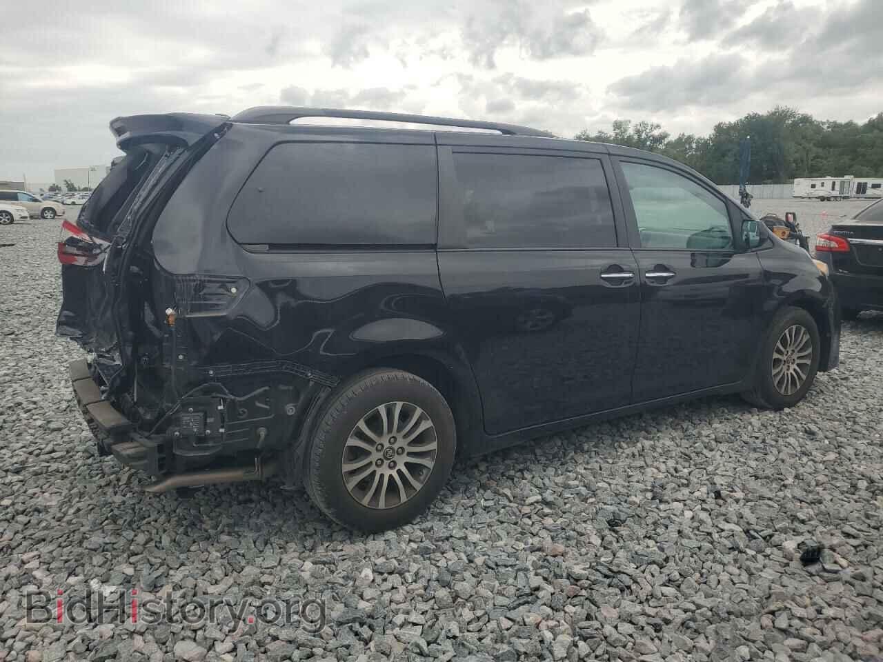 2020 TOYOTA All Models - VIN: 5TDYZ3DC5LS025122 - Фото 3