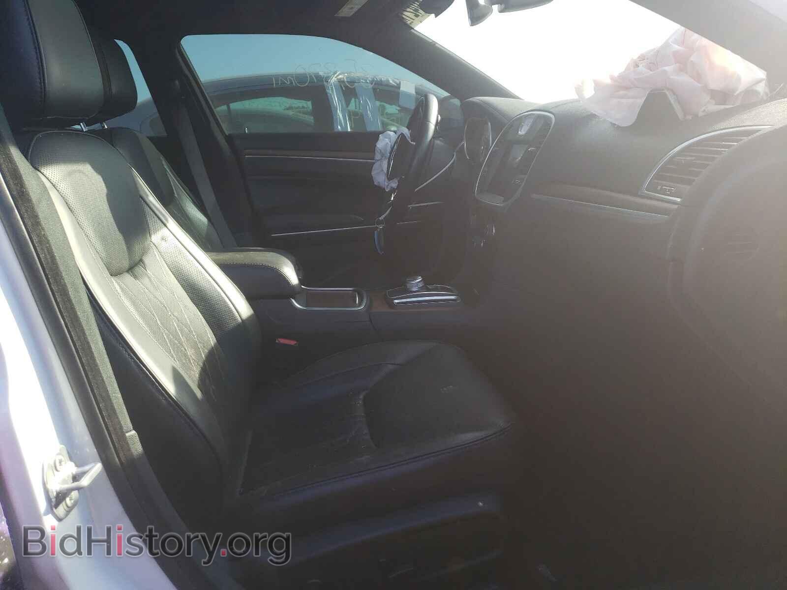2019 CHRYSLER 300 - VIN: 2C3CCAPTXKH565255 - Photo 5