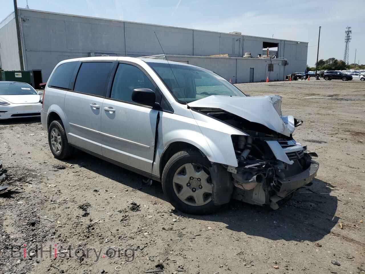 2010 DODGE All Models - VIN: 2D4RN4DE4AR377656 - Photo 4