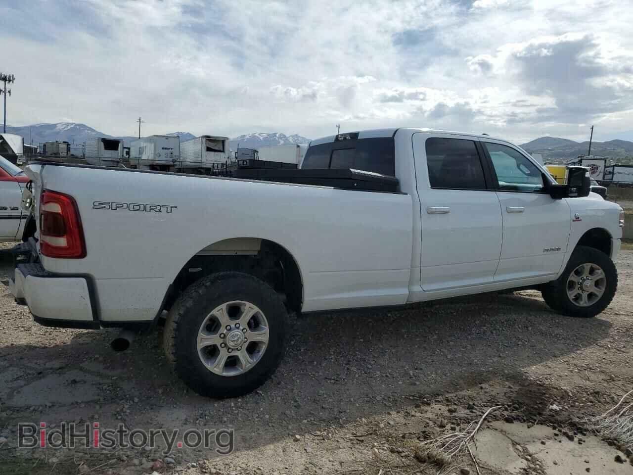 2023 RAM 3500 - VIN: 3C63R3HL0PG660488 - Photo 3