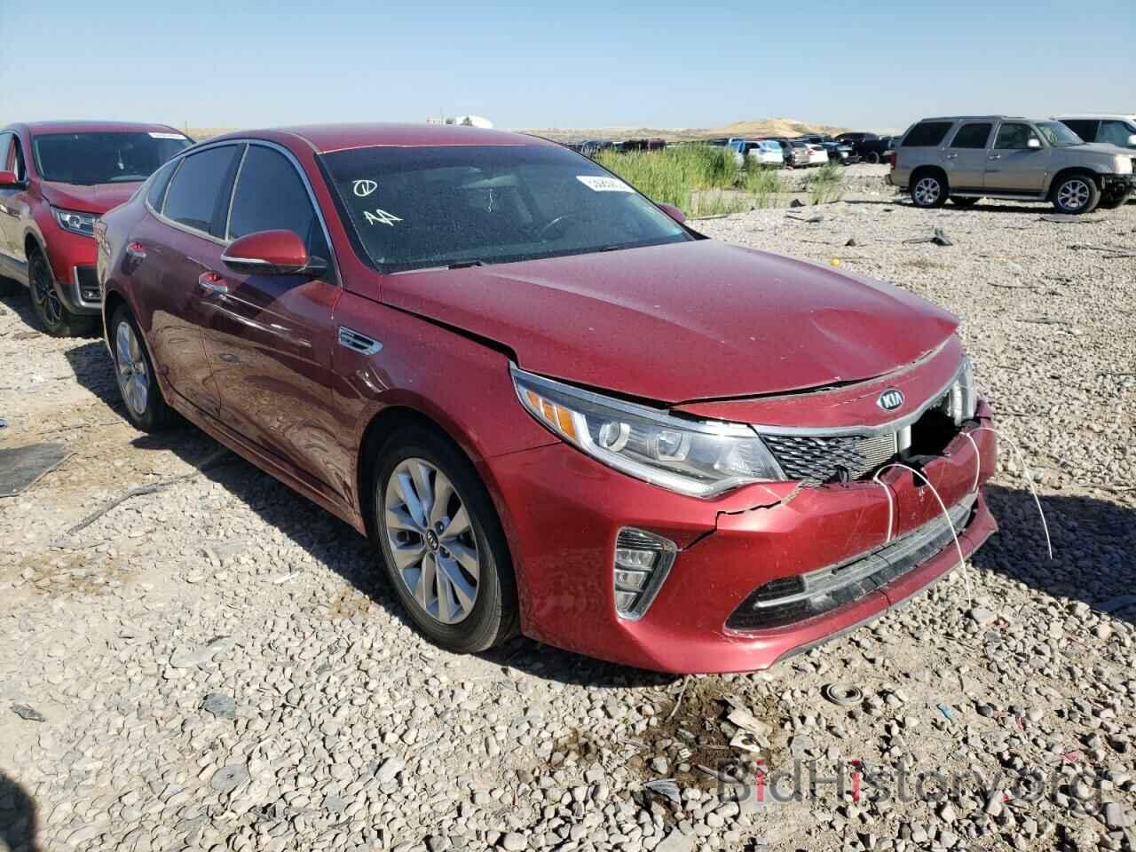 Photo 5XXGT4L32JG219805 - KIA OPTIMA 2018