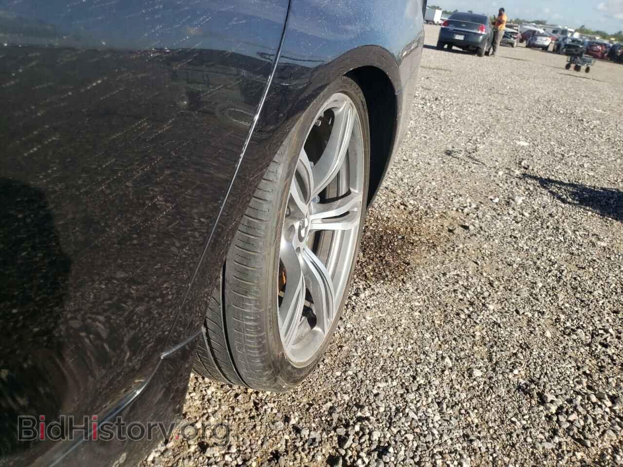 2014 BMW M5 - VIN: WBSFV9C55ED593385 - Фото 9
