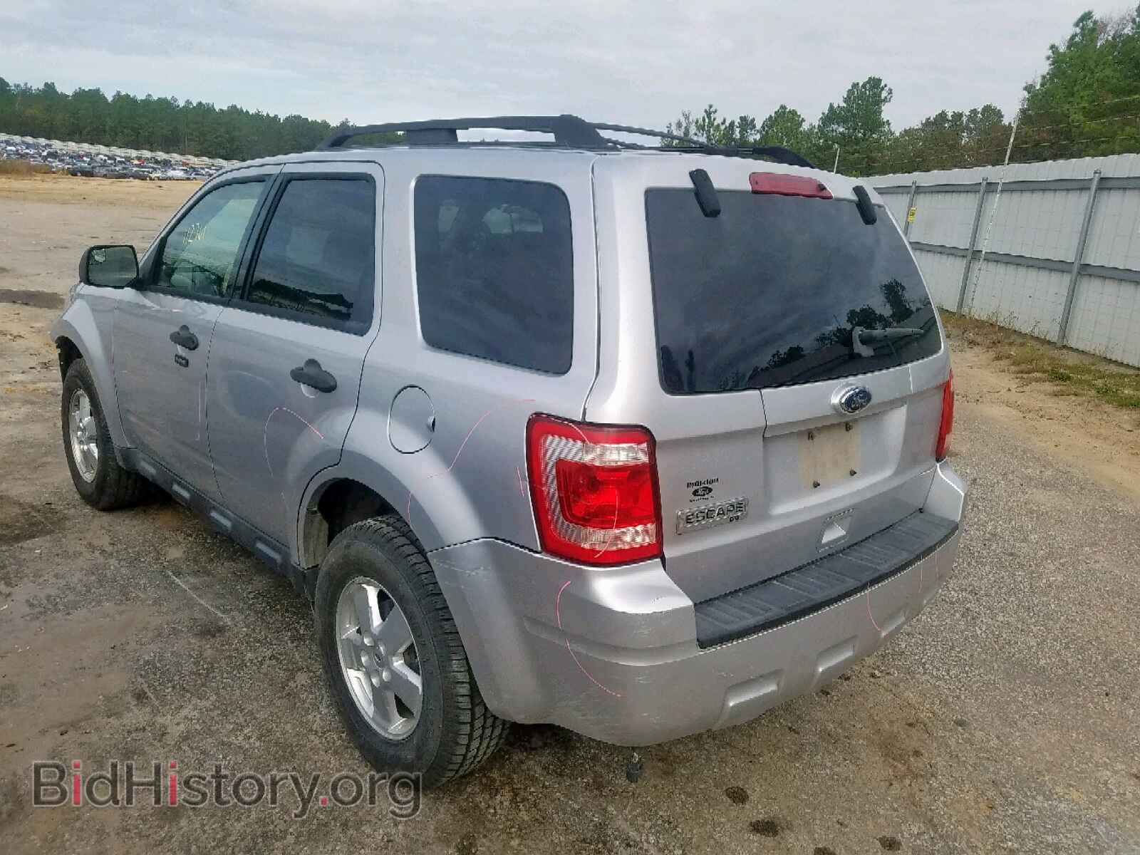 2011 FORD ESCAPE - VIN: 1FMCU0D78BKA04082 - Фото 3