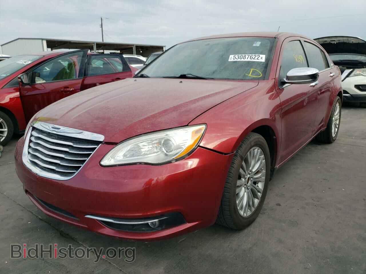 2011 CHRYSLER 200 - VIN: 1C3BC2FG4BN505419 - Фото 2
