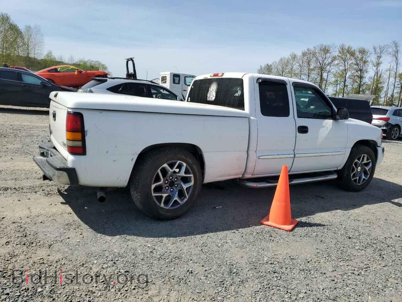 2005 GMC SIERRA - VIN: 2GTEC19TX51265245 - Фото 3