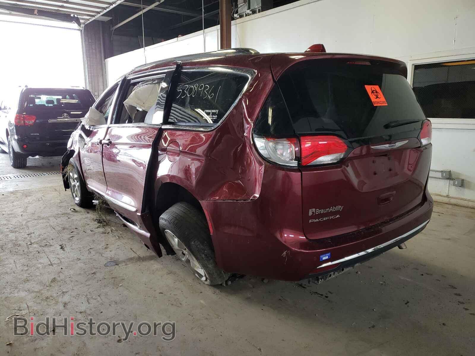 2019 CHRYSLER PACIFICA - VIN: 2C4RC1EG4KR644782 - Фото 3