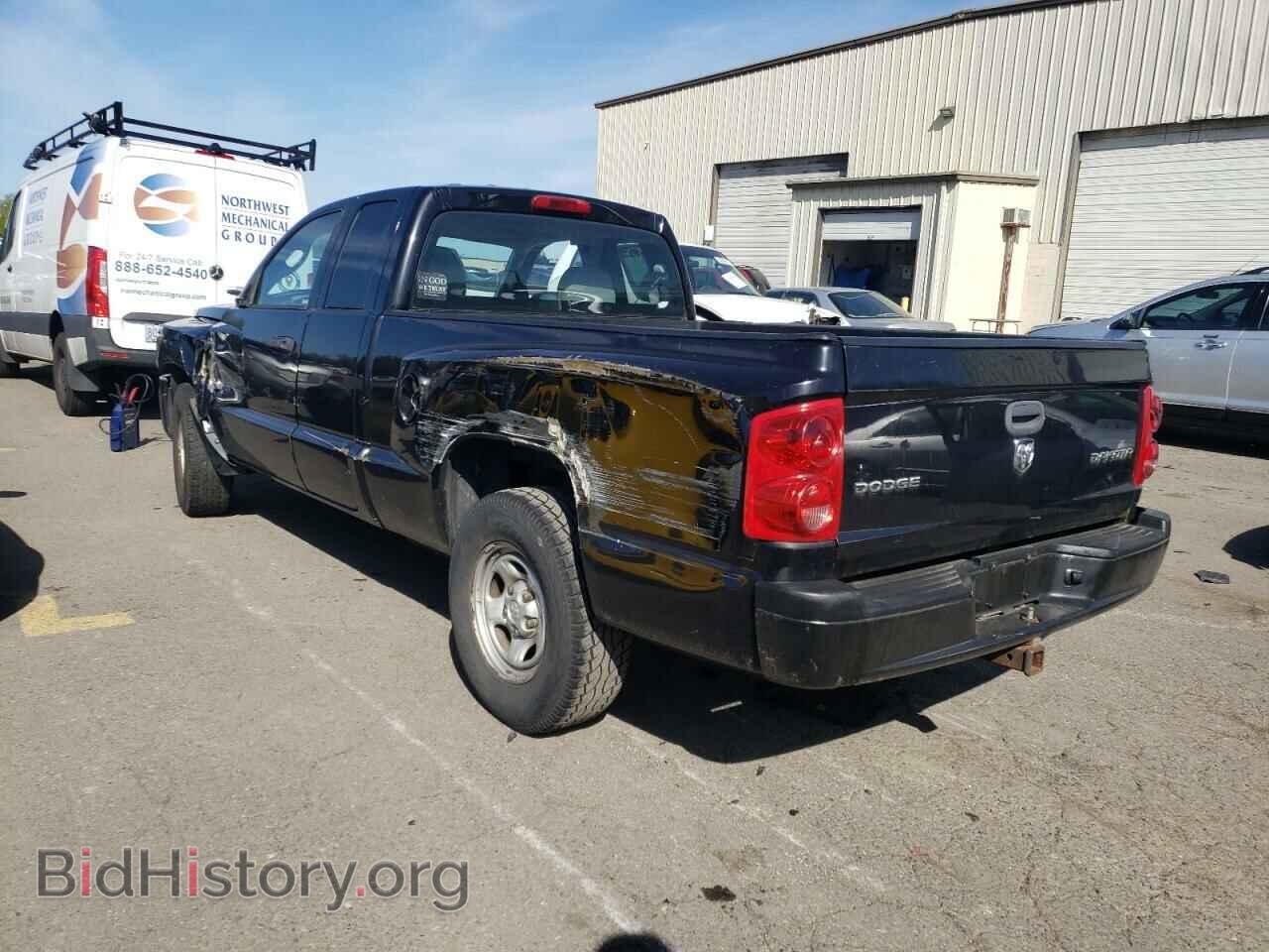 2011 DODGE DAKOTA - VIN: 1D7RE2BK2BS537761 - Фото 2