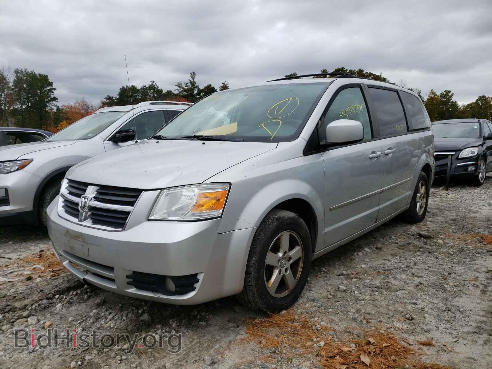 2010 DODGE CARAVAN - VIN: 2D4RN5D11AR130792 - Фото 2