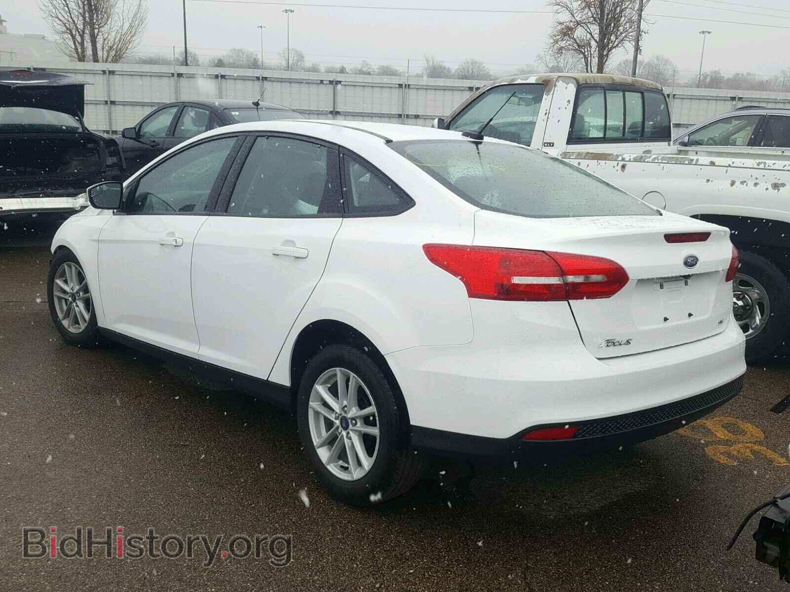 2018 FORD FOCUS SE - VIN: 1FADP3F24JL286061 - Фото 3