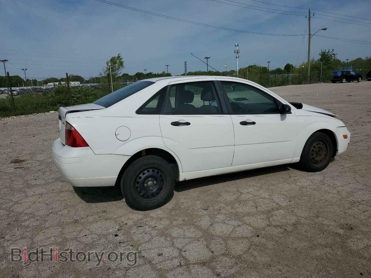 2006 FORD FOCUS - VIN: 1FAFP34N56W153062 - Фото 3