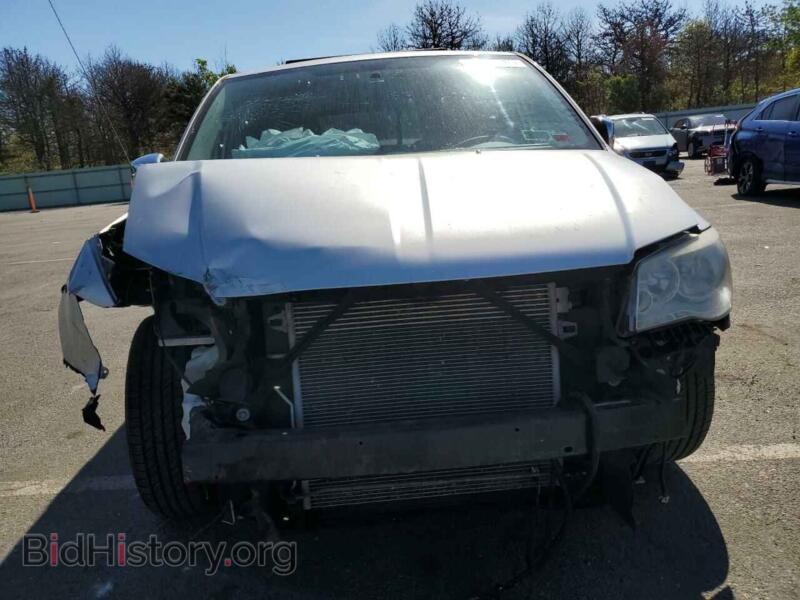 2011 Chrysler MINIVAN (VIN 2A4RR8DG3BR780338) — photo 5 of 12