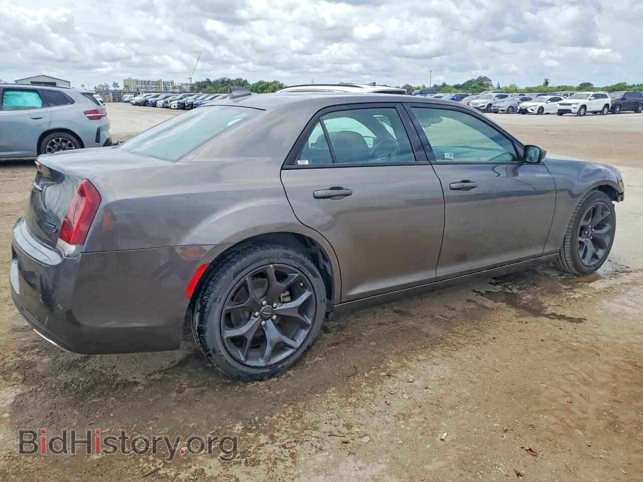 2023 CHRYSLER 300 - VIN: 2C3CCABG2PH641097 - Фото 3