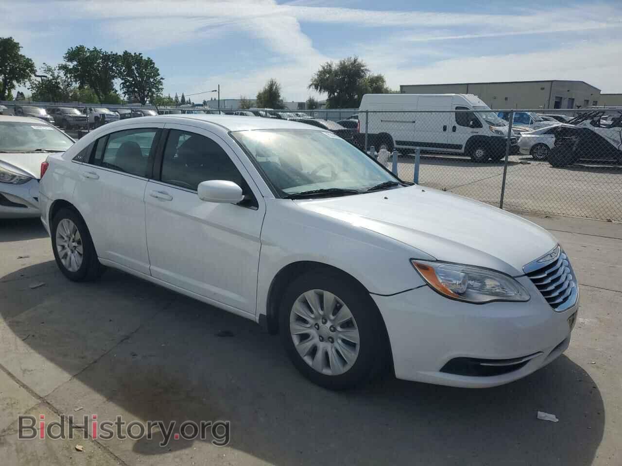 2012 CHRYSLER 200 - VIN: 1C3CCBAB0CN318938 - Фото 4