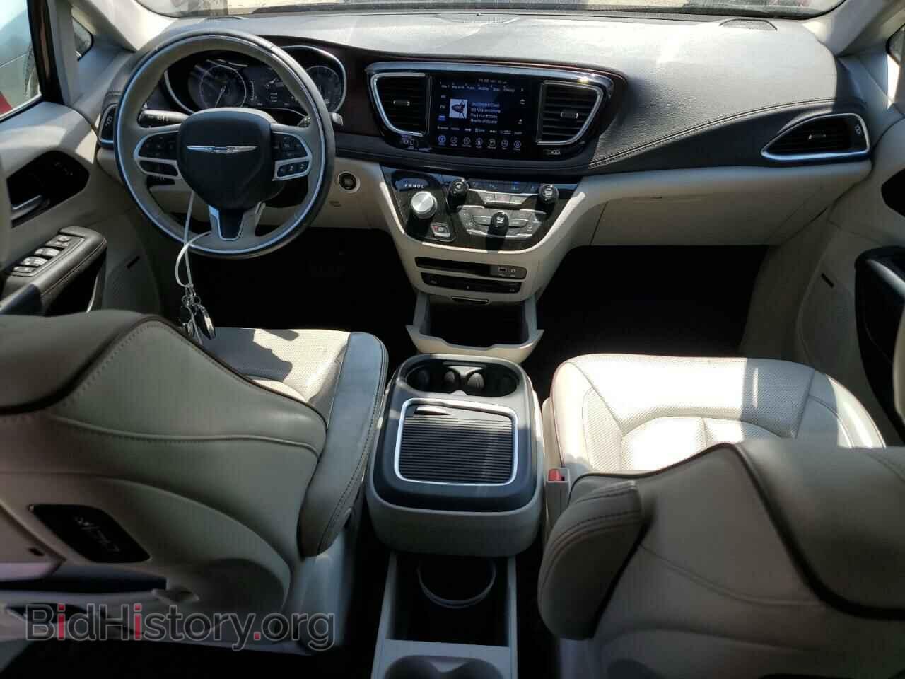 2017 CHRYSLER PACIFICA - VIN: 2C4RC1GGXHR633310 - Фото 8