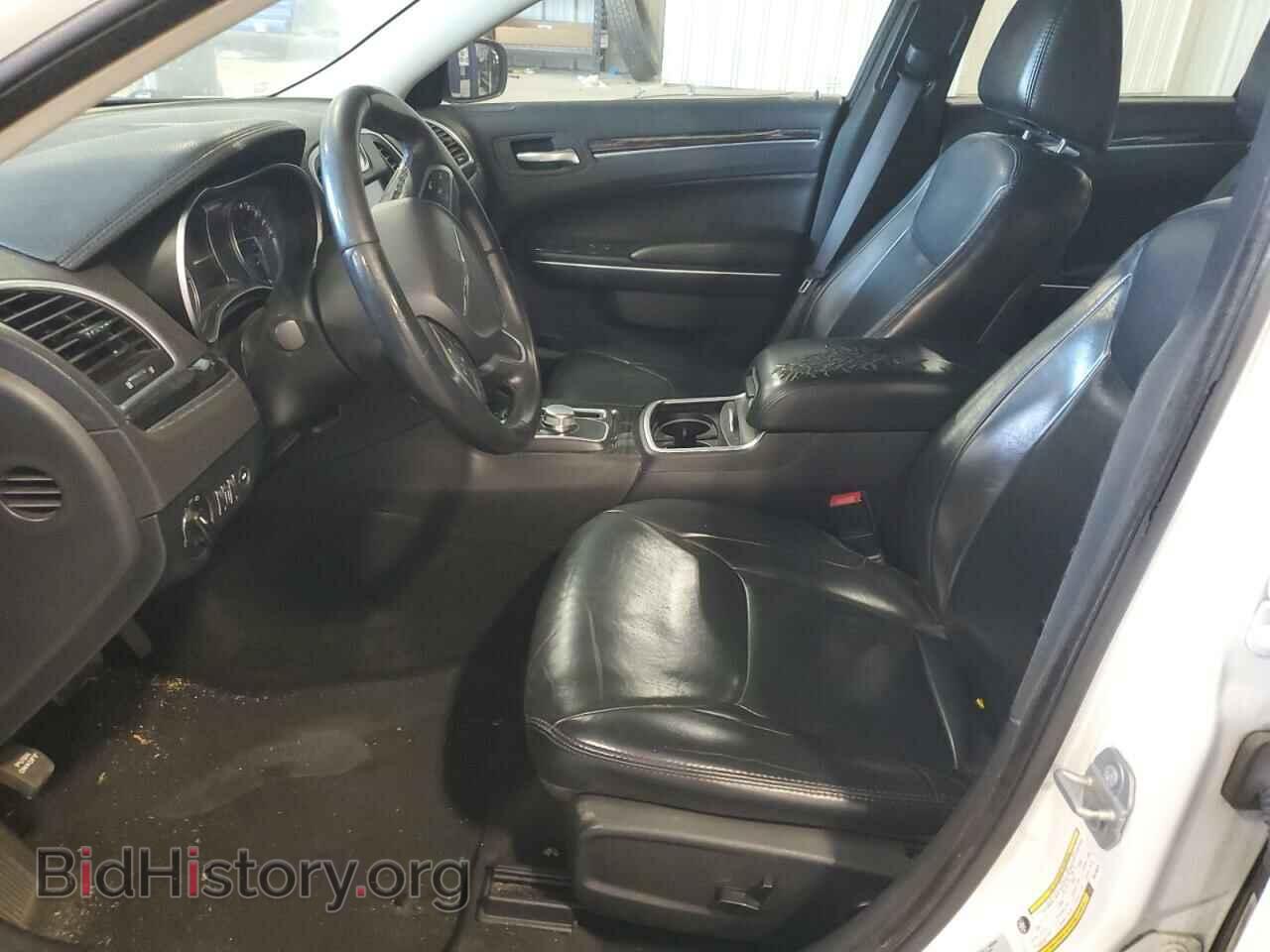 2016 CHRYSLER 300 - VIN: 2C3CCAAG0GH219573 - Фото 7