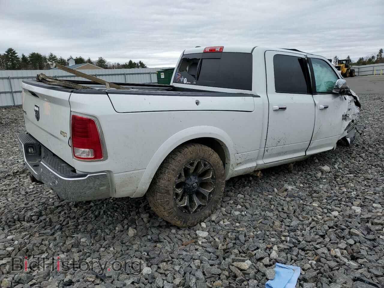 2017 RAM 1500 - VIN: 1C6RR7VTXHS762476 - Фото 3