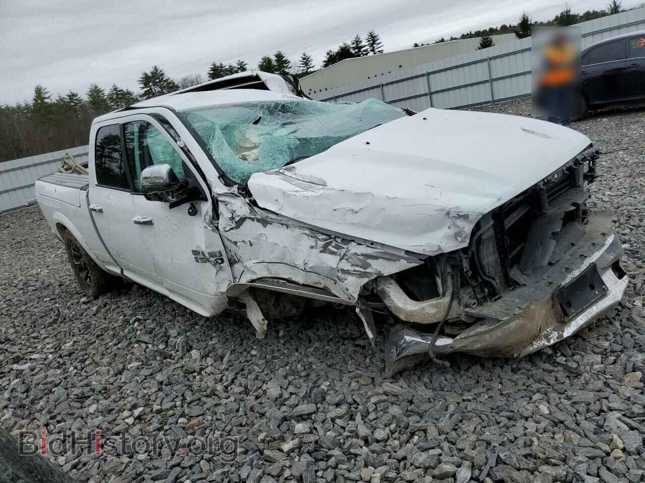 2017 RAM 1500 - VIN: 1C6RR7VTXHS762476 - Фото 4
