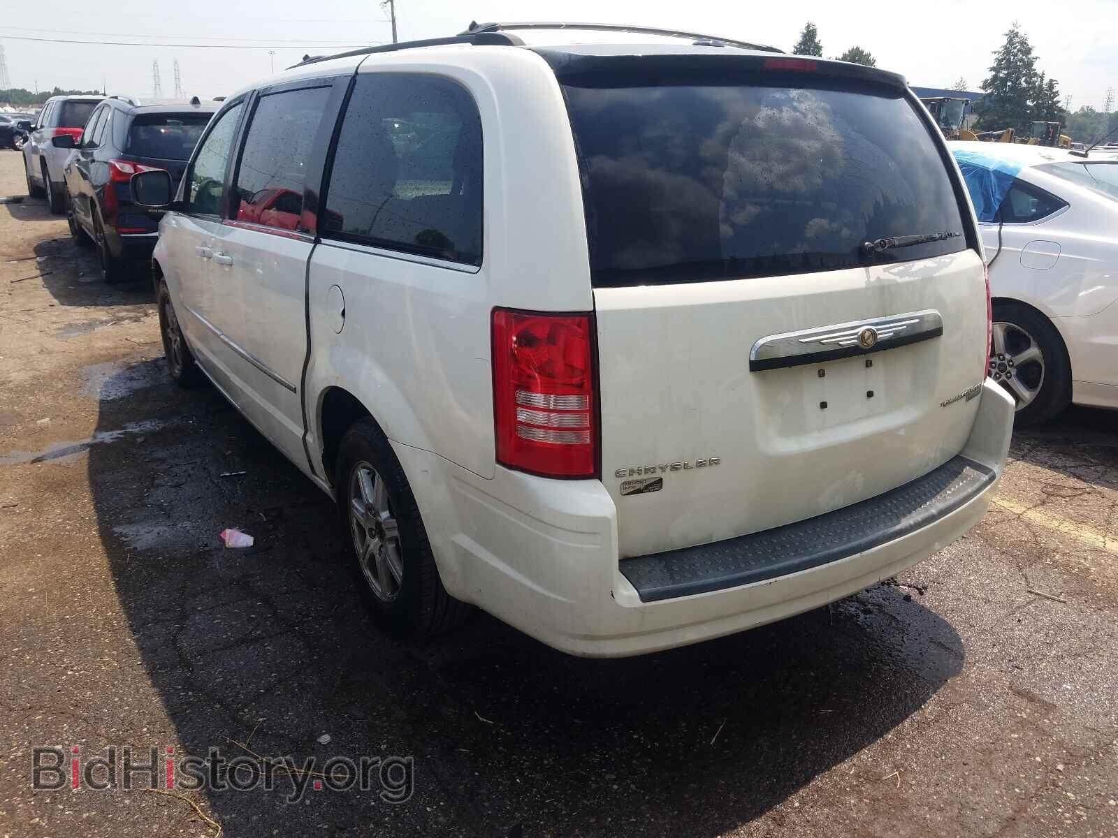 2009 CHRYSLER MINIVAN - VIN: 2A8HR54129R598077 - Фото 3