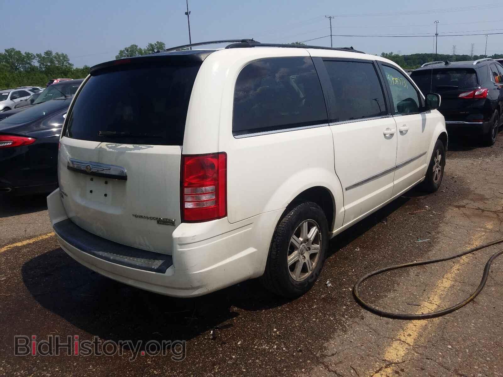 2009 CHRYSLER MINIVAN - VIN: 2A8HR54129R598077 - Фото 4