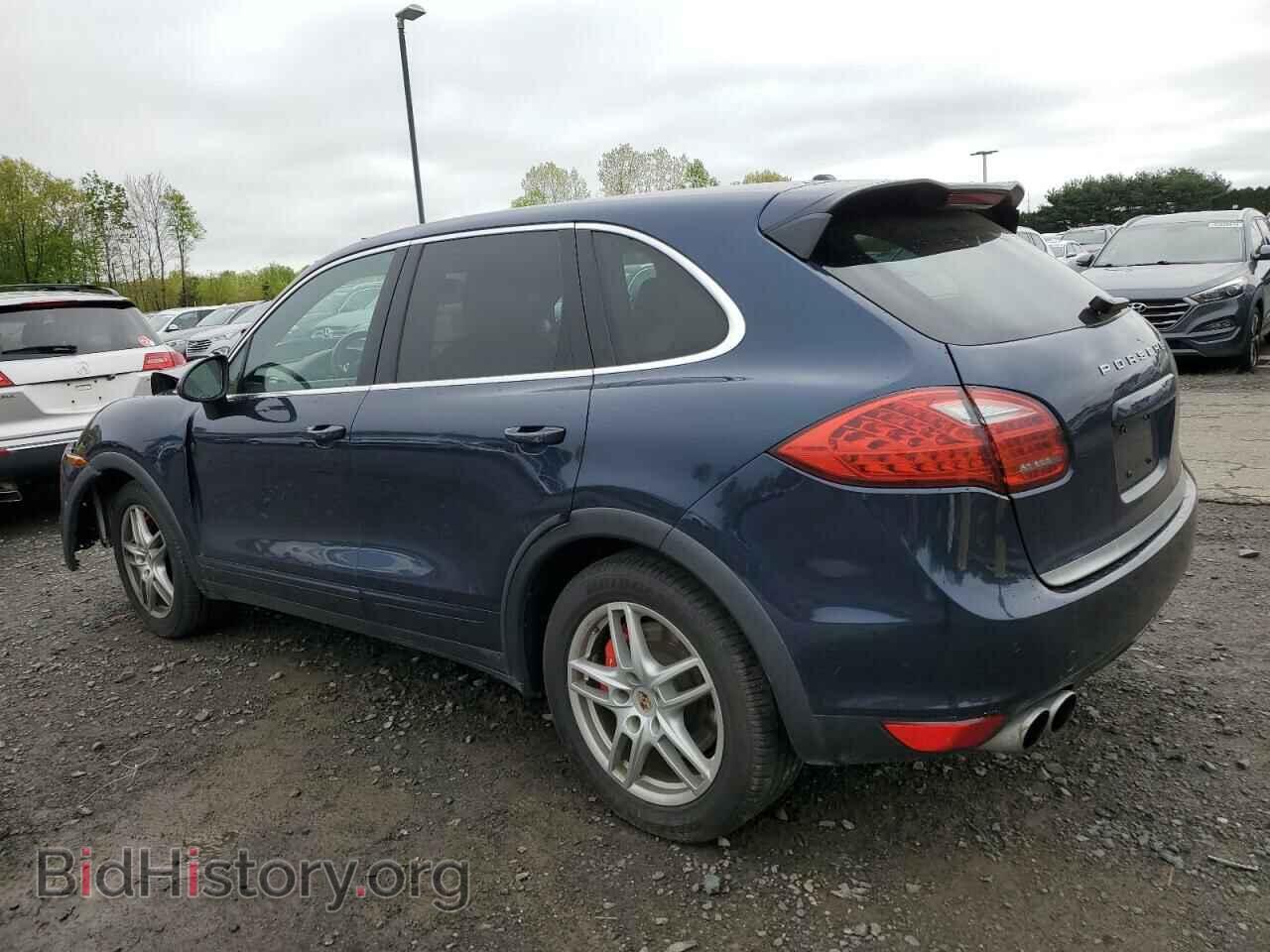 2011 PORSCHE CAYENNE - VIN: WP1AC2A20BLA86840 - Фото 2