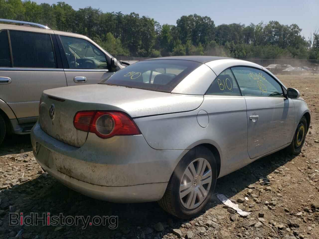 2007 VOLKSWAGEN EOS - VIN: WVWCA71F97V011193 - Фото 4