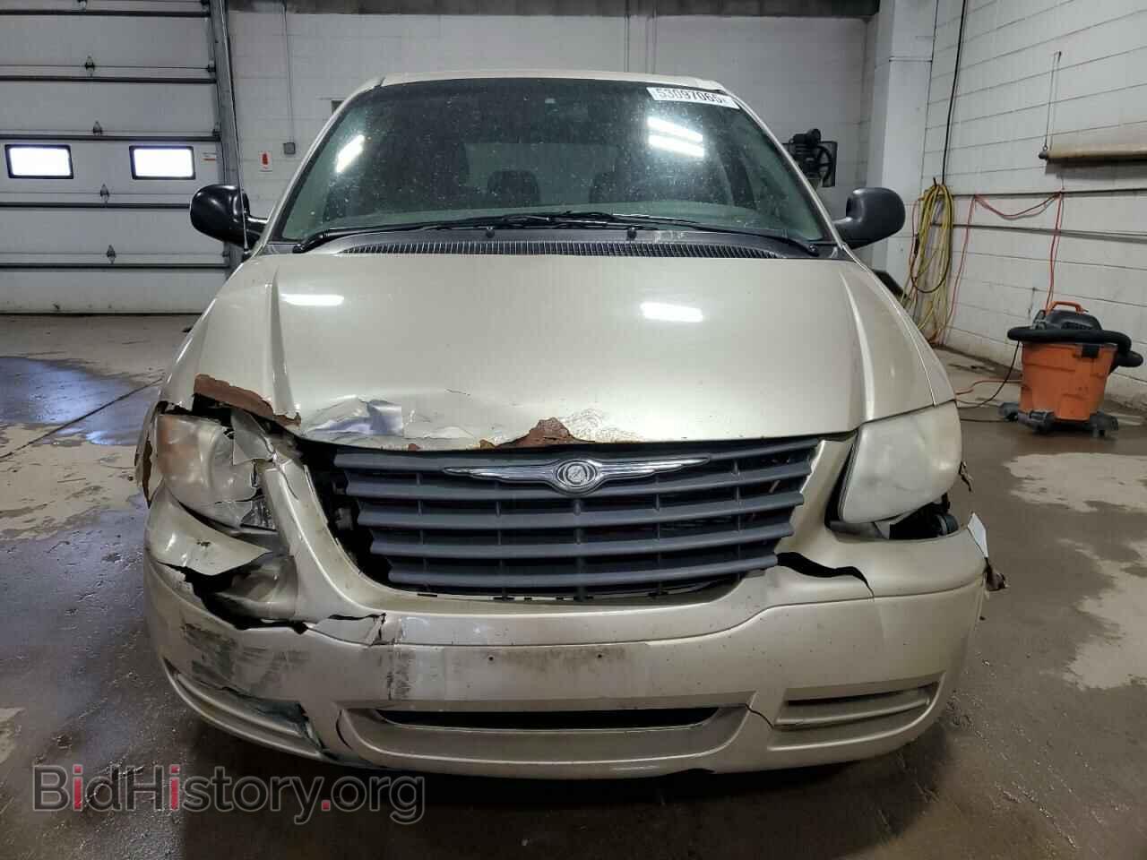 2006 CHRYSLER MINIVAN - VIN: 1A4GP45R26B756803 - Фото 5