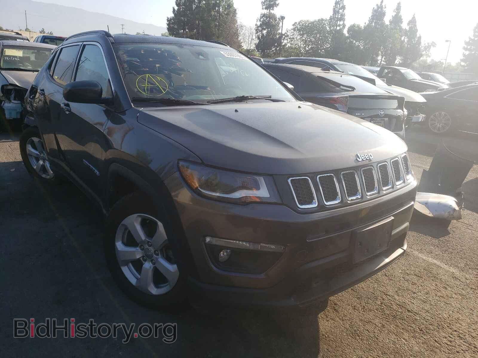 Photo 3C4NJDBB7JT331476 - JEEP COMPASS 2018