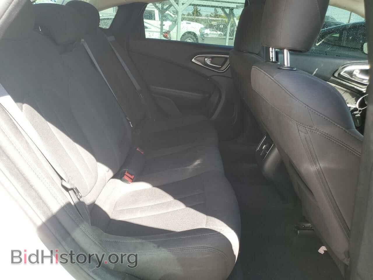 2016 CHRYSLER 200 - VIN: 1C3CCCAG9GN134718 - Фото 10