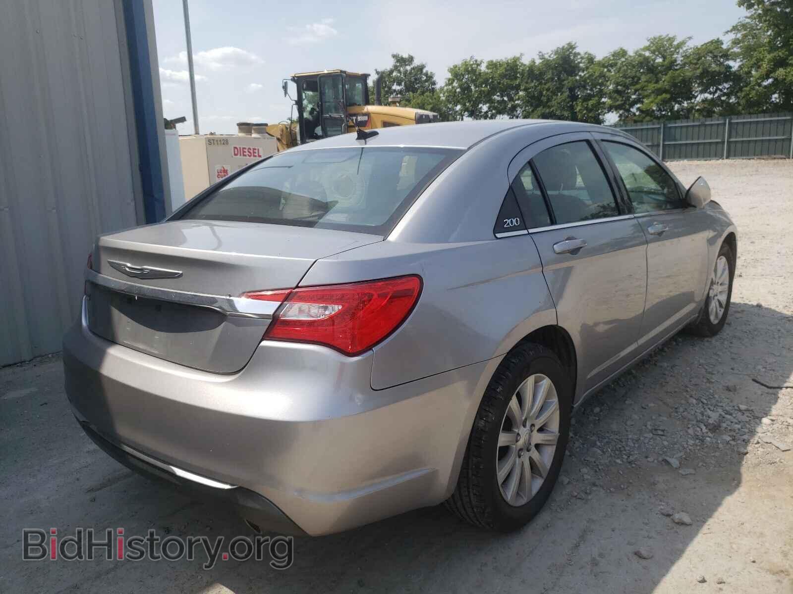 2014 CHRYSLER 200 - VIN: 1C3CCBBG3EN105656 - Фото 4