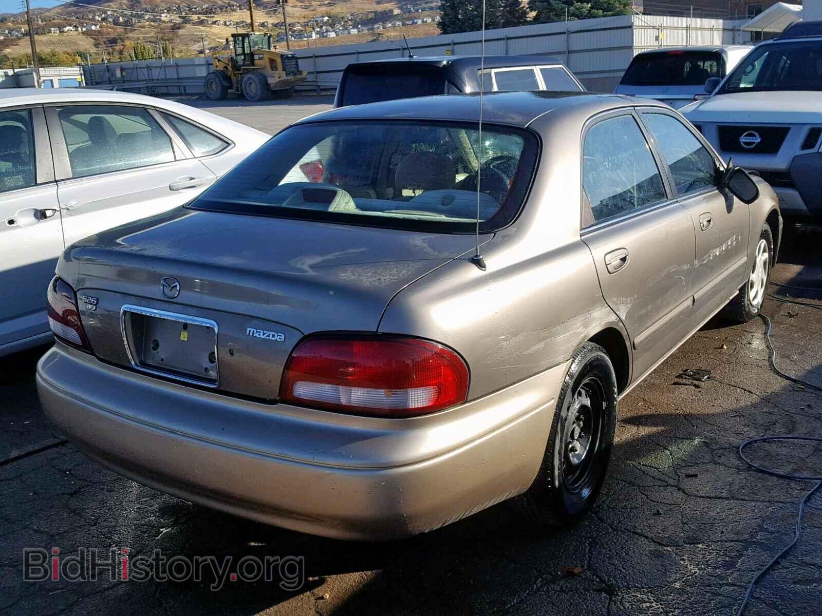 1998 MAZDA 626 - VIN: 1YVGF22C5W5708475 - Фото 4