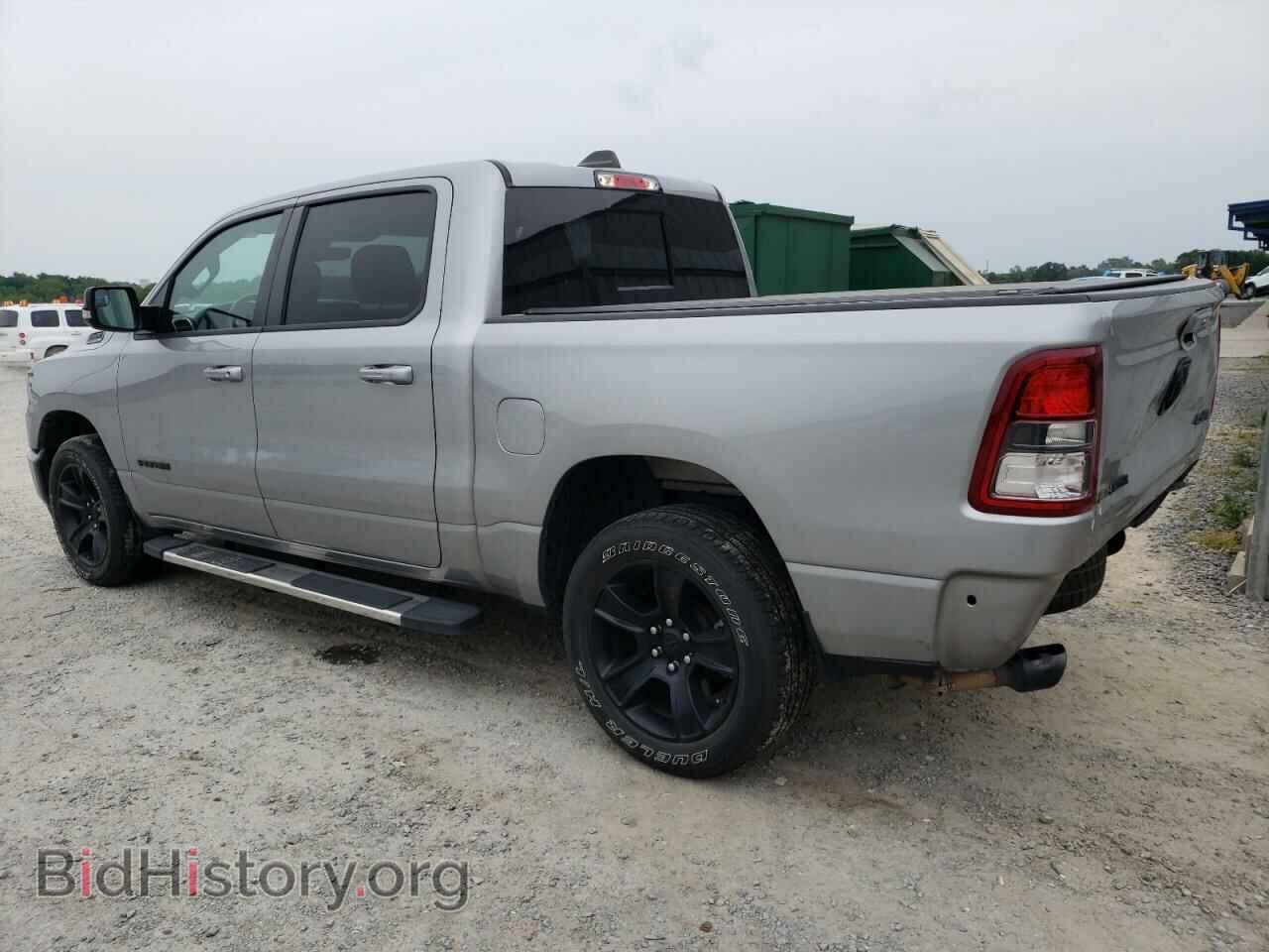 2021 RAM 1500 - VIN: 1C6SRFFT3MN555365 - Фото 2