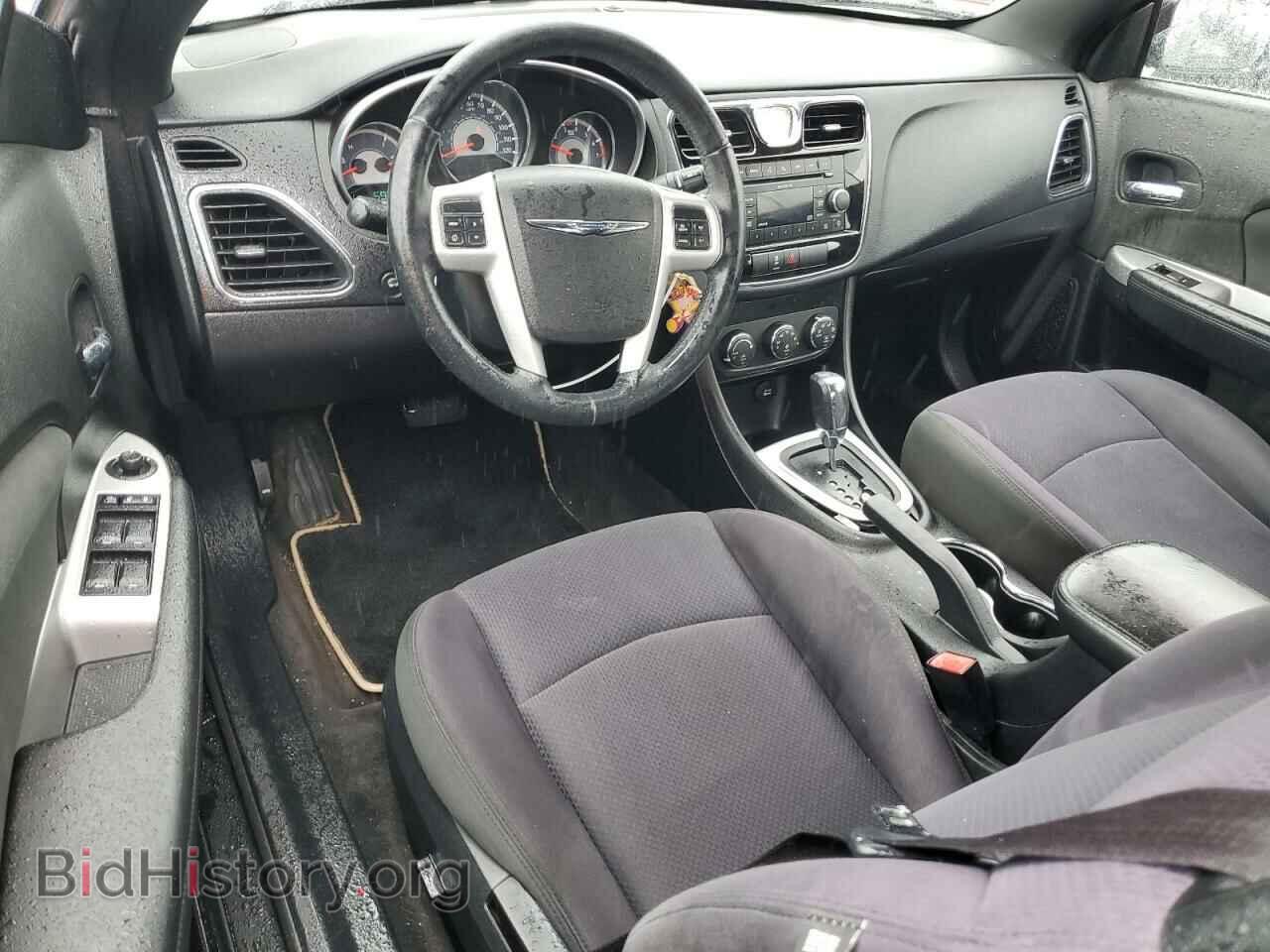 2012 CHRYSLER 200 - VIN: 1C3BCBEB2CN215705 - Фото 8