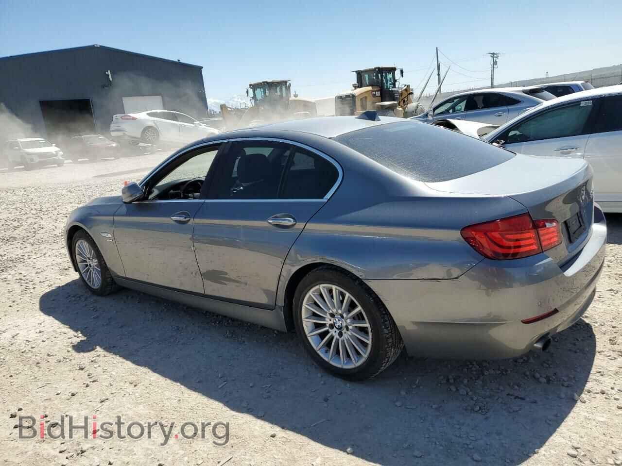 2011 BMW 5 SERIES - VIN: WBAFU7C5XBC878905 - Фото 2