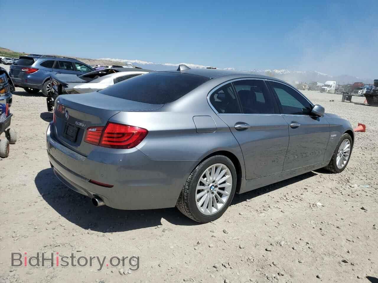 2011 BMW 5 SERIES - VIN: WBAFU7C5XBC878905 - Фото 3
