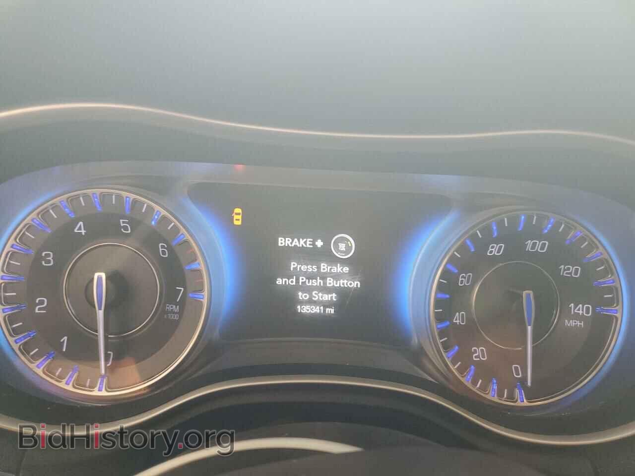 2015 CHRYSLER 300 - VIN: 2C3CCAAG9FH791823 - Фото 9