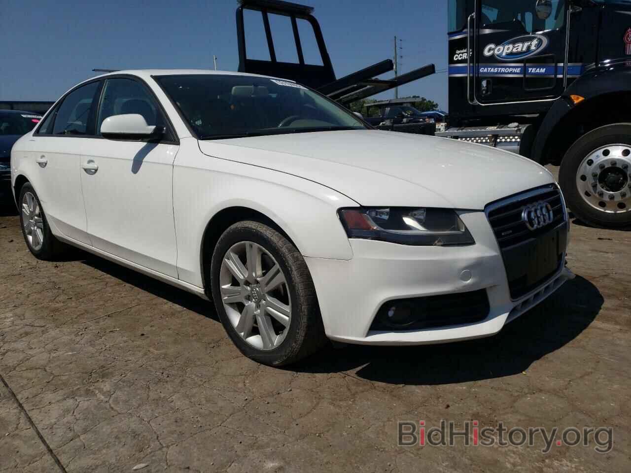 Photo WAUBFAFL7BN042036 - AUDI A4 2011