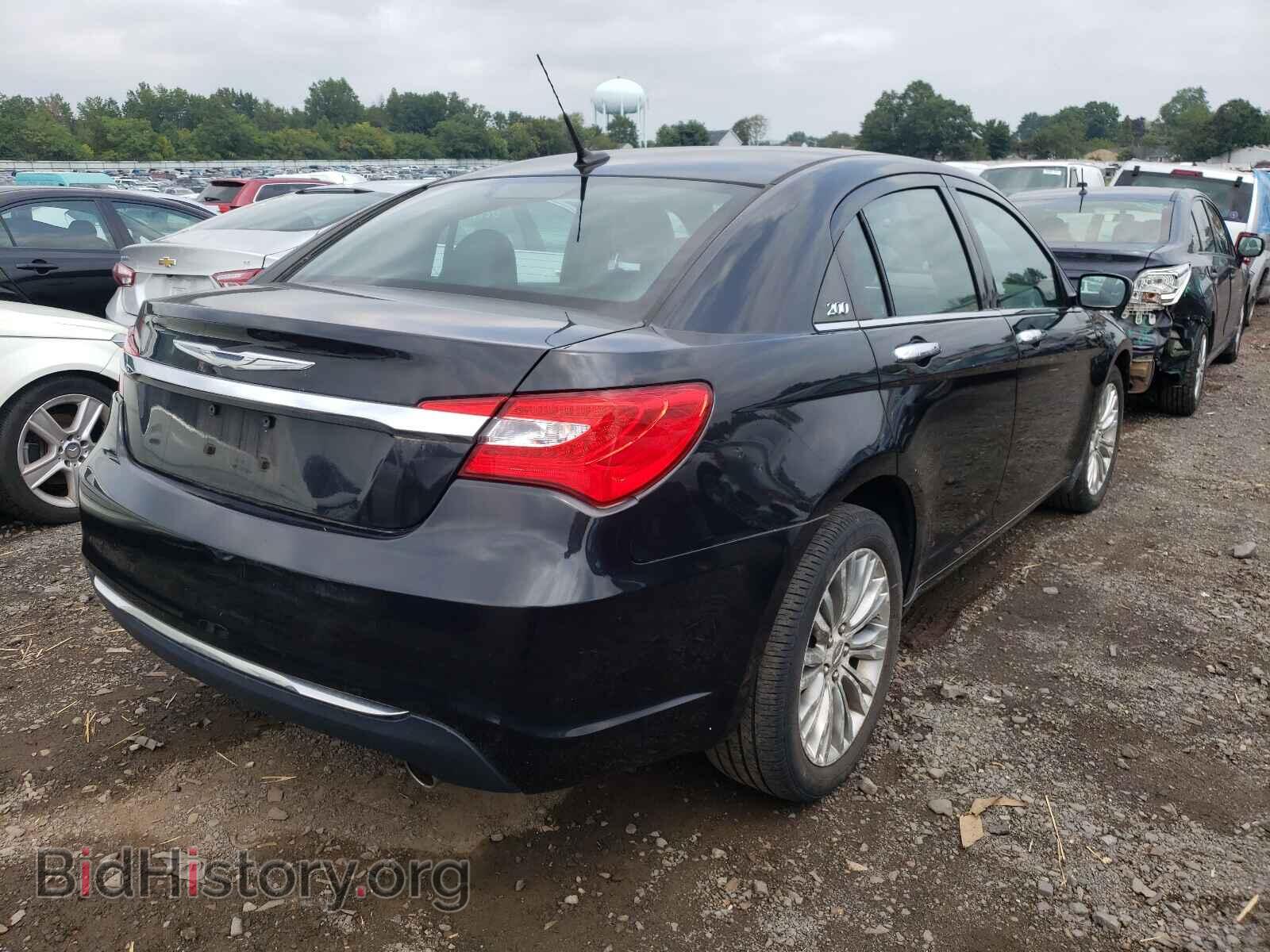 2011 CHRYSLER 200 - VIN: 1C3BC2FG7BN521260 - Фото 4