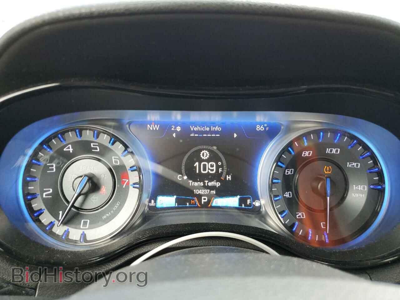 2017 CHRYSLER 300 - VIN: 2C3CCABGXHH584553 - Фото 9