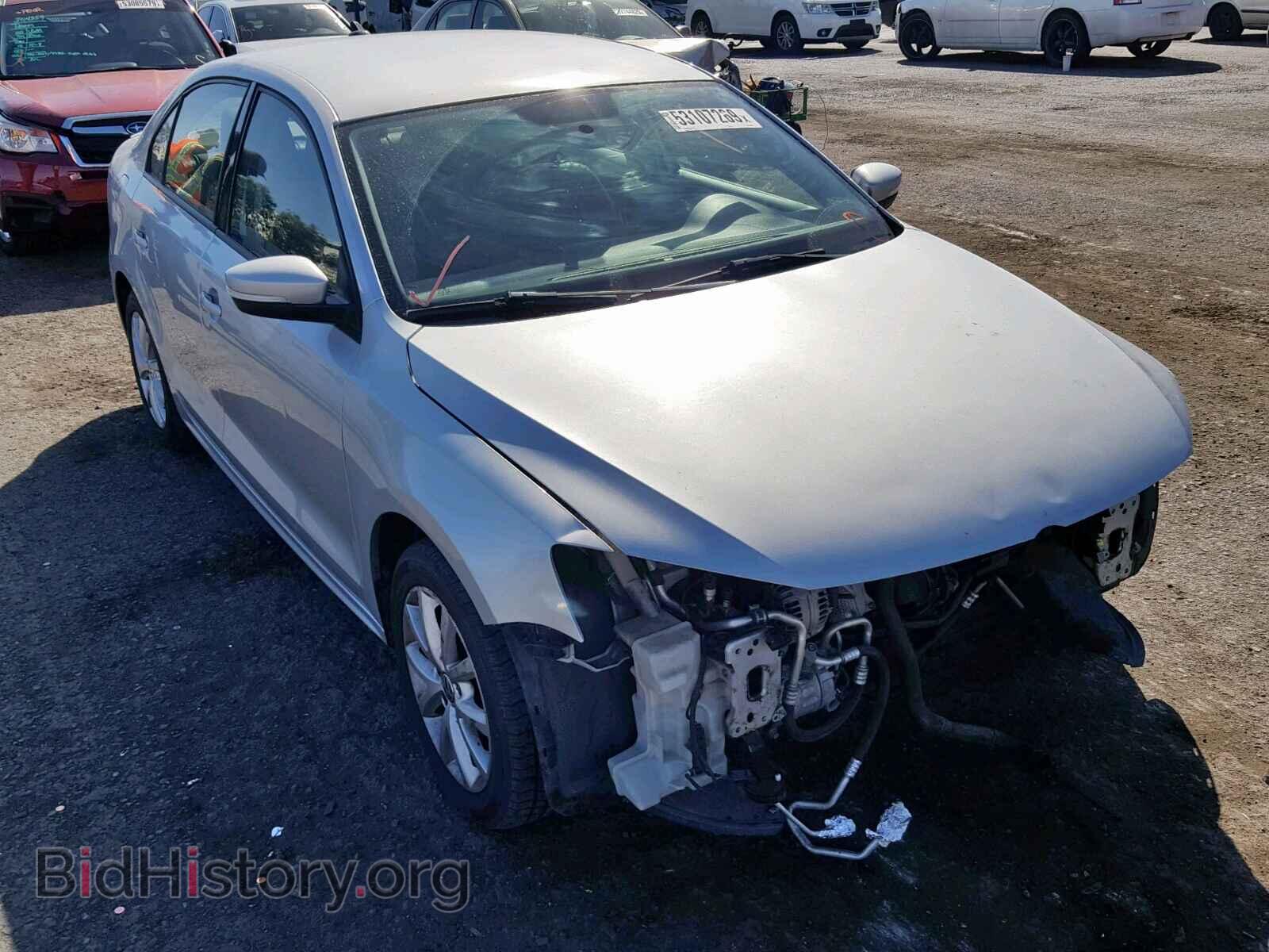 Фотография 3VWDP7AJ6CM315350 - VOLKSWAGEN JETTA 2012