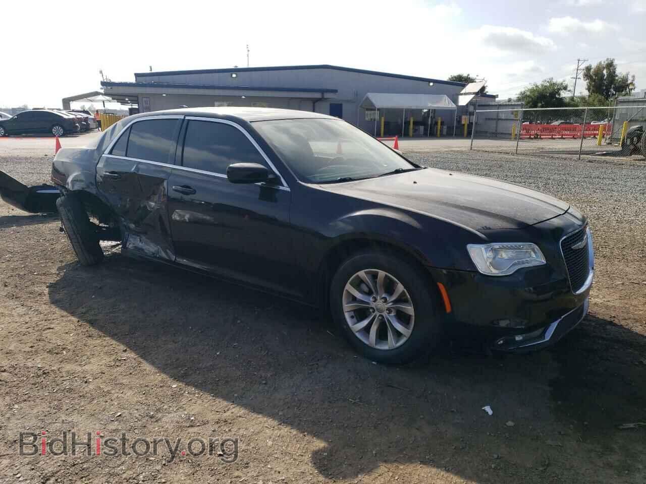 2016 CHRYSLER 300 - VIN: 2C3CCAAGXGH135955 - Фото 4