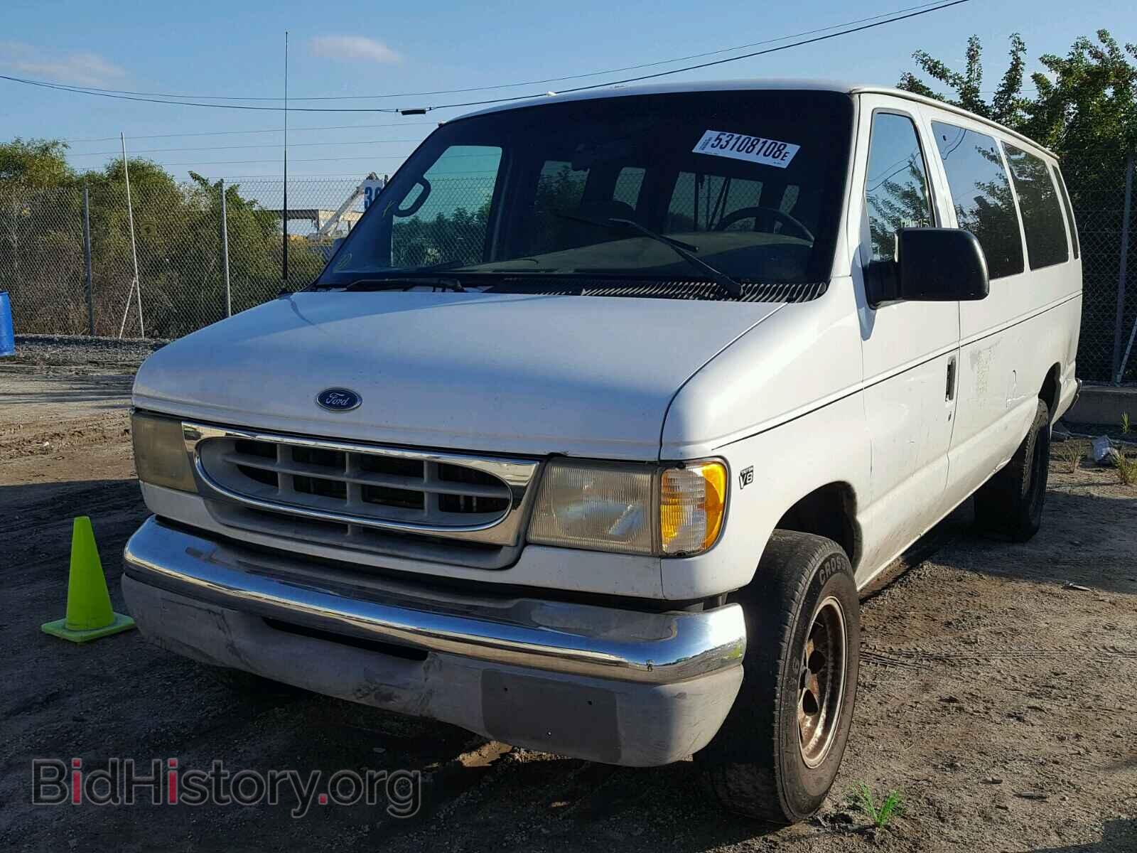 2002 FORD ECONOLINE - VIN: 1FBSS31L12HB54741 - Фото 2