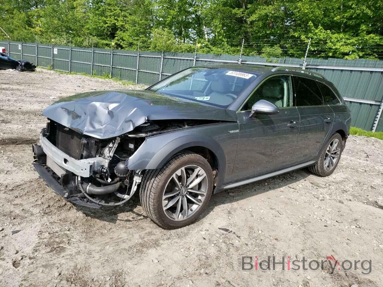 Photo WA18NAF47JA136880 - AUDI A4 2018