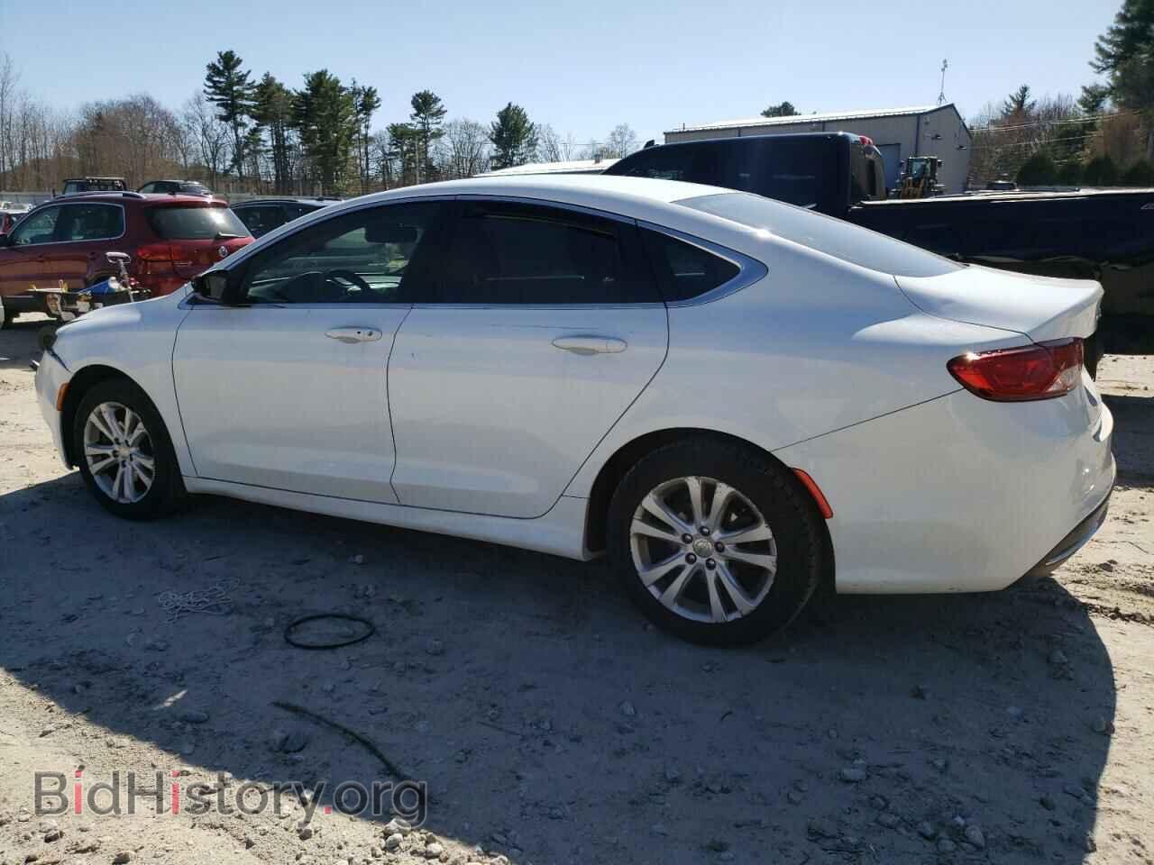 2015 CHRYSLER 200 - VIN: 1C3CCCAB5FN756624 - Photo 2