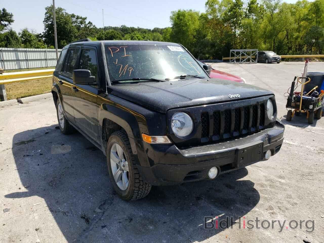 Photo 1C4NJRBBXED831141 - JEEP PATRIOT 2014